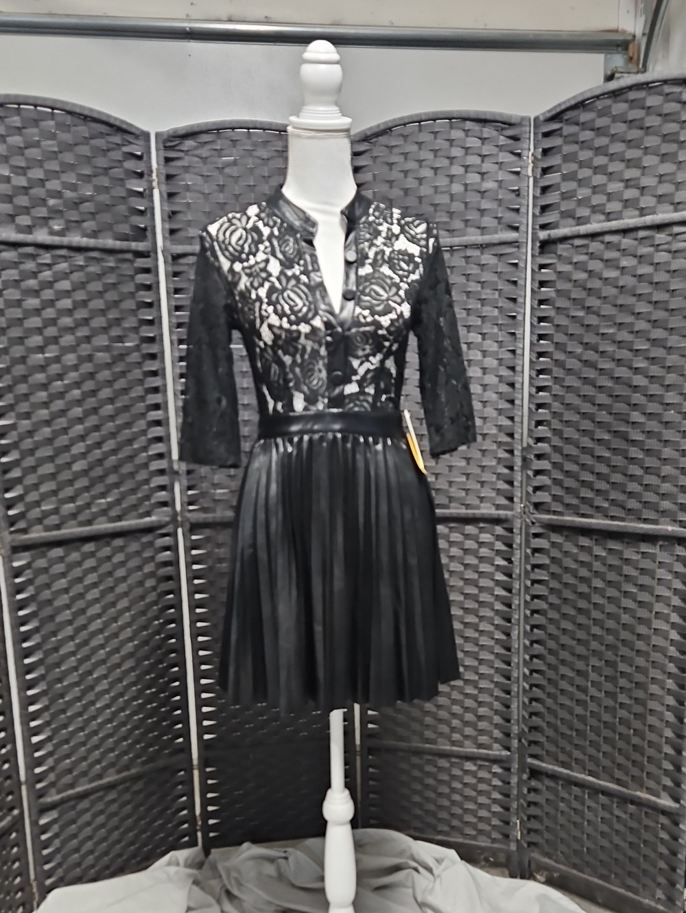 Size 2 black 3/4 sleeve lace & faux lether pleated skirt dress with illusion top